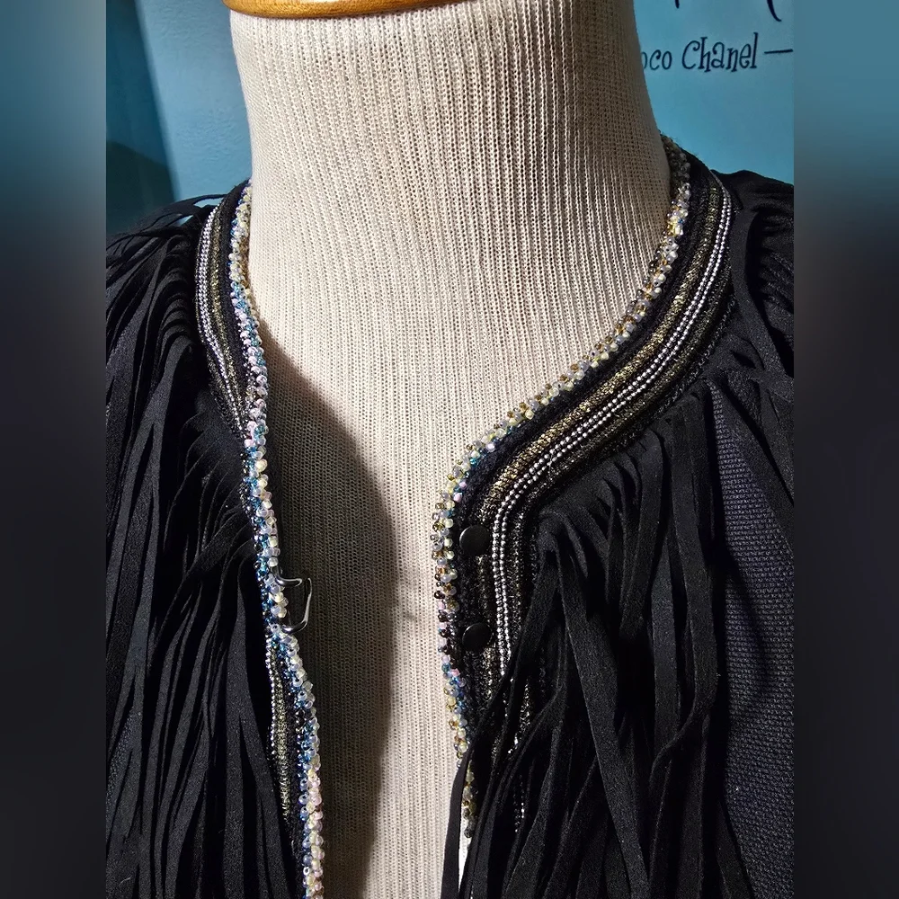 Ultra Chic Blonde No.8 Black Fringe Mid-length Coat